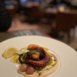 Ferreira Café - Crispy octopus appetizer