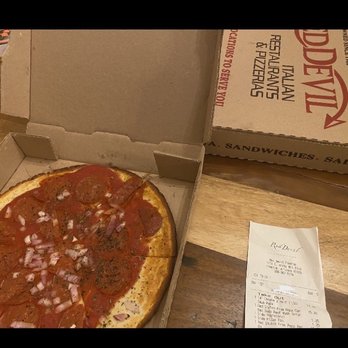 Red Devil Restaurant & Bar - Skimpy pizza! - Italian Near Me - Pinetop, Arizona
