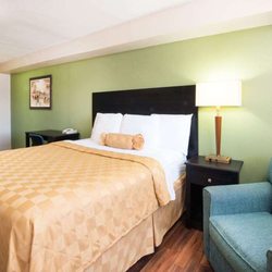 Knights Inn Eagle Pass - Guest room