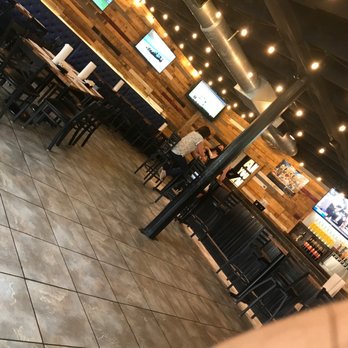 Food + Beer - Florida Sports Bar - Sports Bars Near Me - Sarasota, Florida