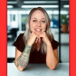 Savannah Bur - State Farm Insurance Agent - 5 Star Friday!