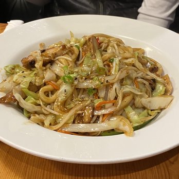 Sushi Gio - Chicken yaki udon. Great! - Sushi Bars Near Me - Langley, British Columbia