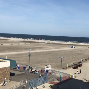 Adventurer Oceanfront - Hotels Near Me - Wildwood Crest, New Jersey
