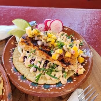 Todo Pa' La Cruda - Mahi Mahi Fish Taco - Mexican Near Me - San Diego, California