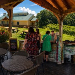 Mulberry Springs Vineyard & Winery