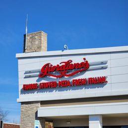 GIORDANO’S - Updated March 2026 - 490 Photos & 598 Reviews - 4110 E ...