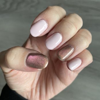 Diamond Nails & Lashes - Gel nails with some cat eyes - Nail Salons Near Me - Bakersfield, California
