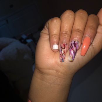 Sactown Nails - Nail Salons Near Me - Sacramento, California