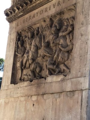 Arch of Constantine by null