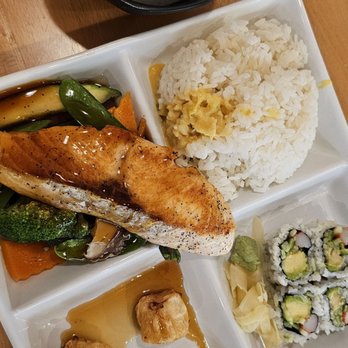 Kume - Lunch bento, teriyaki salmon. - Japanese Near Me - South Portland, Maine Kume - Lunch bento, teriyaki salmon. - Japanese Near Me - South Portland, Maine