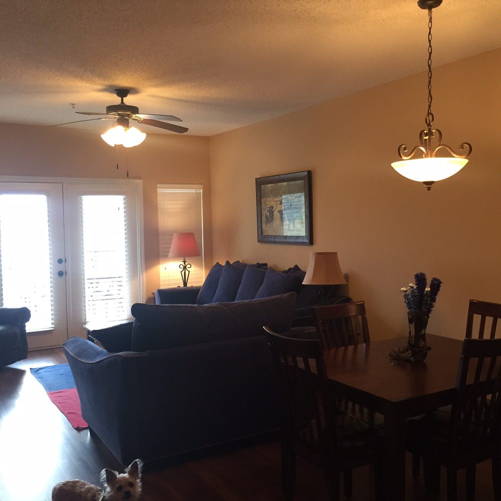 Lake Travis Condo - Vacation Rentals Near Me - Lago Vista, Texas Lake Travis Condo - Vacation Rentals Near Me - Lago Vista, Texas
