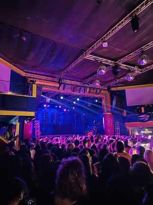 The Beacham by null
