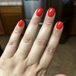 Diamond Nails & Spa - Gel manicure done by Tom Tom - very nice, talkative, very gentle, efficient, not rushing at all.