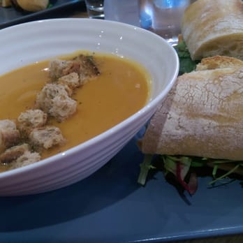 La Barantine Victoria - Great soup and sandwich choices - Breakfast & Brunch Near Me - Edinburgh, EDH
