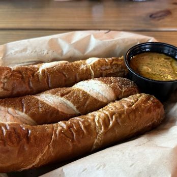 Pee Pa's Garage - Breadsticks. Pretty tasty - Breweries Near Me - Pinellas Park, Florida