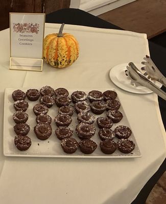 Farm Road Estate by null