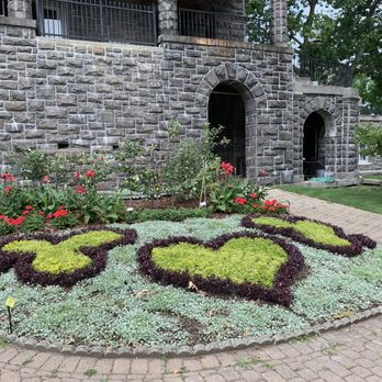 Boldt Castle - Clover and Hearts! - Museums Near Me - Alexandria Bay, New York