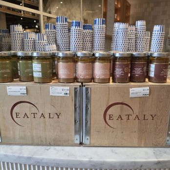 Eataly - Grocery Near Me - Toronto, Ontario