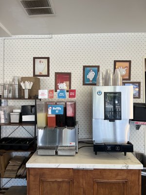 Byrdie's Rotisserie by Bacari by null