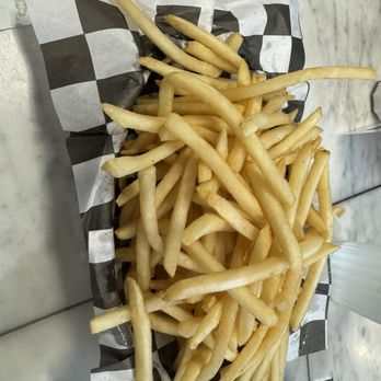 Norm's Soda Fountain - 1/2 basket of fries - American Near Me - Kalispell, Montana