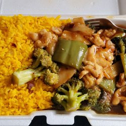 China City - Chicken with Garlic Sauce Lunch Special