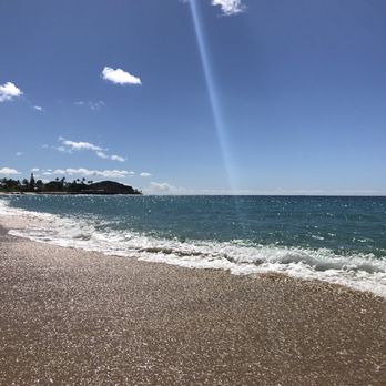Makaha Beach Park - Parks Near Me - Waianae, Hawaii Makaha Beach Park - Parks Near Me - Waianae, Hawaii