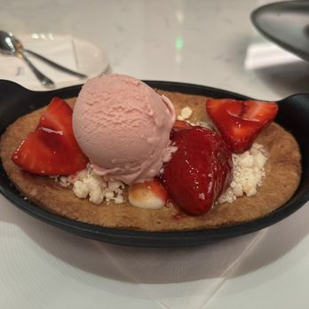 Tangerine Room - New American Near Me - Anaheim, California Tangerine Room - New American Near Me - Anaheim, California