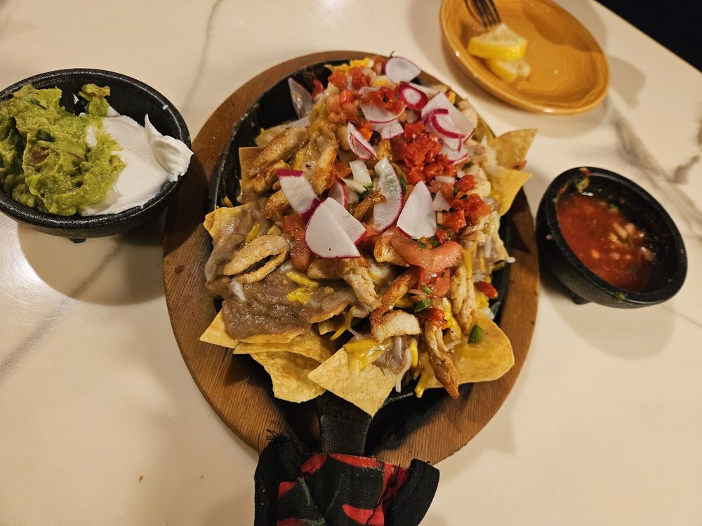 MARGARITA FACTORY GRESHAM Updated August 2024 278 Photos & 477