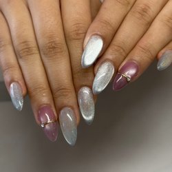 Cat eye design