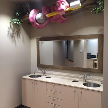 Jenni Burkitt DDS - Pediatric Dentists Near Me - Tulsa, Oklahoma Jenni Burkitt DDS - Pediatric Dentists Near Me - Tulsa, Oklahoma