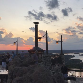 Osage Restaurant - An amazing outdoor patio. - Seafood Near Me - Ridgedale, Missouri Osage Restaurant - An amazing outdoor patio. - Seafood Near Me - Ridgedale, Missouri