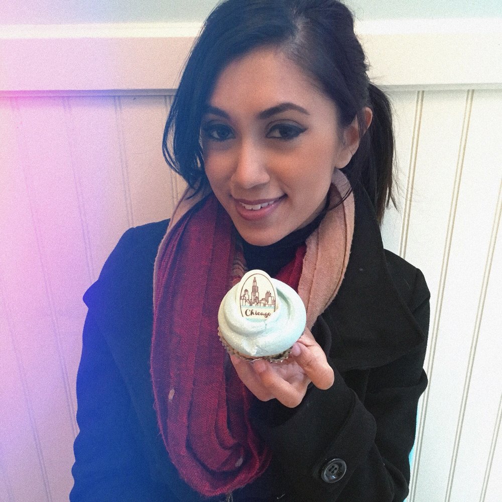 Magnolia Bakery - Enjoying my Chicago cupcake by the window - Bakeries Near Me - Chicago, Illinois Magnolia Bakery - Enjoying my Chicago cupcake by the window - Bakeries Near Me - Chicago, Illinois