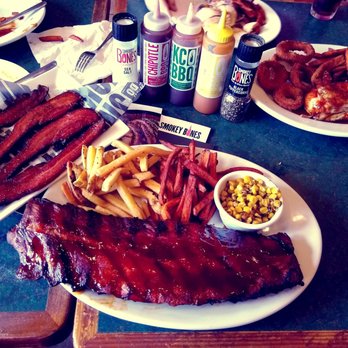 Smokey Bones - Barbeque Near Me - Maumee, Ohio