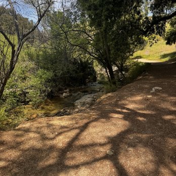 Limekiln Canyon Trail - Hiking Near Me - Northridge, California Limekiln Canyon Trail - Hiking Near Me - Northridge, California