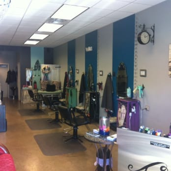 Twisted Salon - Hair Salons Near Me - Gainesville, Georgia Twisted Salon - Hair Salons Near Me - Gainesville, Georgia