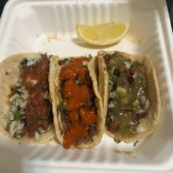 Tacos Los Carnales - Asada tacos - Tacos Near Me - Rancho Cucamonga, California
