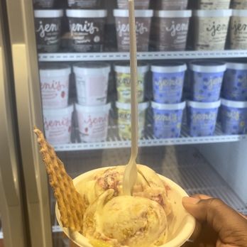 Jeni's Splendid Ice Creams - Ice Cream & Frozen Yogurt Near Me - Austin, Texas
