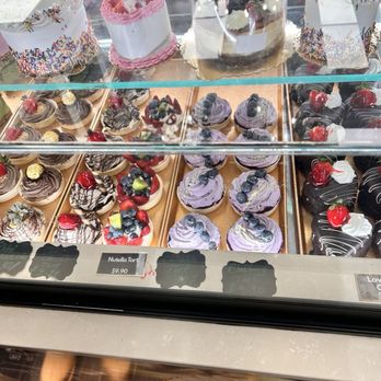 NY Bakery and Desserts - Cakes and fruit tarts - Desserts Near Me - New York, New York NY Bakery and Desserts - Cakes and fruit tarts - Desserts Near Me - New York, New York