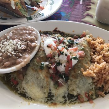 Maria's Mexican Restaurant - Enchiladas verde de pollo. - Mexican Near Me - Simi Valley, California Maria's Mexican Restaurant - Enchiladas verde de pollo. - Mexican Near Me - Simi Valley, California