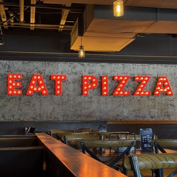 Giordano's - EAT PIZZA - Salad Near Me - Las Vegas, Nevada Giordano's - EAT PIZZA - Salad Near Me - Las Vegas, Nevada