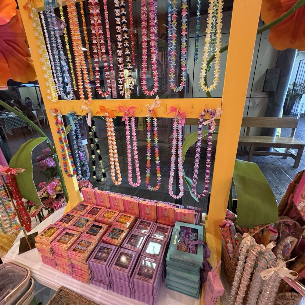 Kailua Beads - Pre made leis - Accessories Near Me - Kailua, Hawaii Kailua Beads - Pre made leis - Accessories Near Me - Kailua, Hawaii