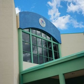 Coconut Creek Artsfest - Outside of rec center - Festivals Near Me - Coconut Creek, Florida Coconut Creek Artsfest - Outside of rec center - Festivals Near Me - Coconut Creek, Florida