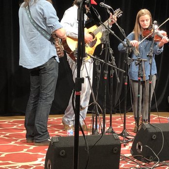 Red Barn Radio - a group of musicians on stage - Music Venues Near Me - Lexington, Kentucky Red Barn Radio - a group of musicians on stage - Music Venues Near Me - Lexington, Kentucky