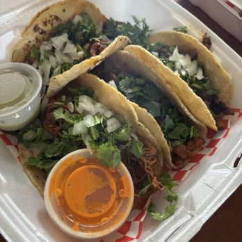 Eli Tacos Y Mas - Tacos - Food Trucks Near Me - Lampasas, Texas Eli Tacos Y Mas - Tacos - Food Trucks Near Me - Lampasas, Texas