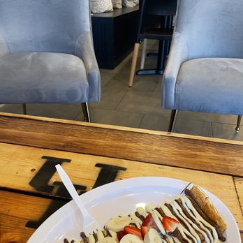 Dip N Crepe - Build your own crepe - Nutella, banana and strawberry - Desserts Near Me - Lexington, Kentucky Dip N Crepe - Build your own crepe - Nutella, banana and strawberry - Desserts Near Me - Lexington, Kentucky