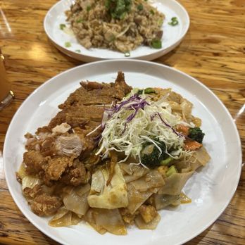 Sa Thai - Spicy Jungle Noodles with Fried Chicken - Salad Near Me - Albuquerque, New Mexico