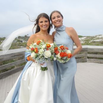 Destin Floral Design - Bridal bouquets and bridesmaid bouquet - Florists Near Me - Destin, Florida Destin Floral Design - Bridal bouquets and bridesmaid bouquet - Florists Near Me - Destin, Florida