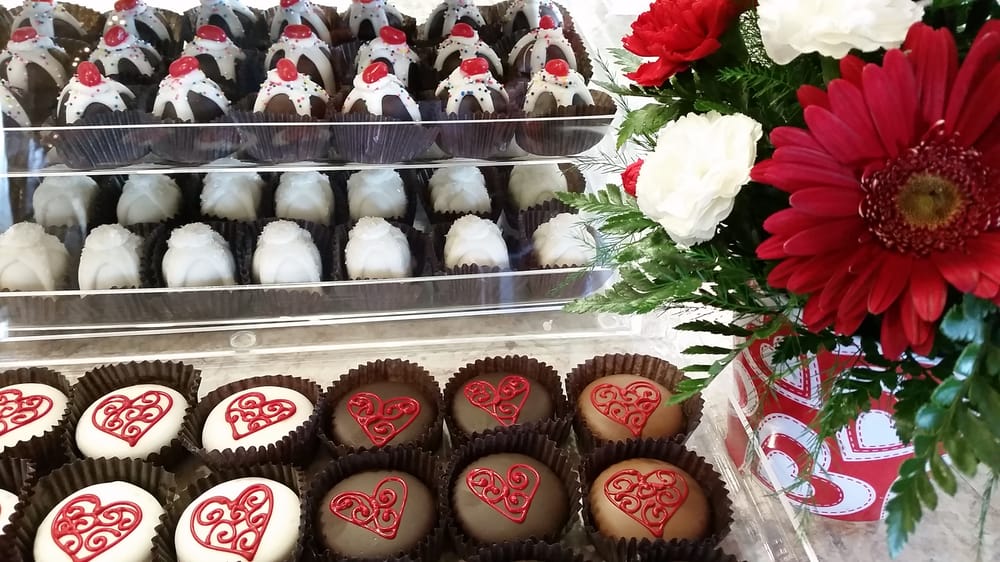 B & B GARDENS Updated October 2024 Request Information 411 S 8th