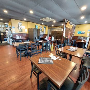 Wagaya - Indoor seating area - Ramen Near Me - Honolulu, Hawaii Wagaya - Indoor seating area - Ramen Near Me - Honolulu, Hawaii