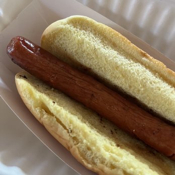 Good Dog - Her amazing plain dog. My half with mustard was also good! - Caterers Near Me Good Dog - Her amazing plain dog. My half with mustard was also good! - Caterers Near Me